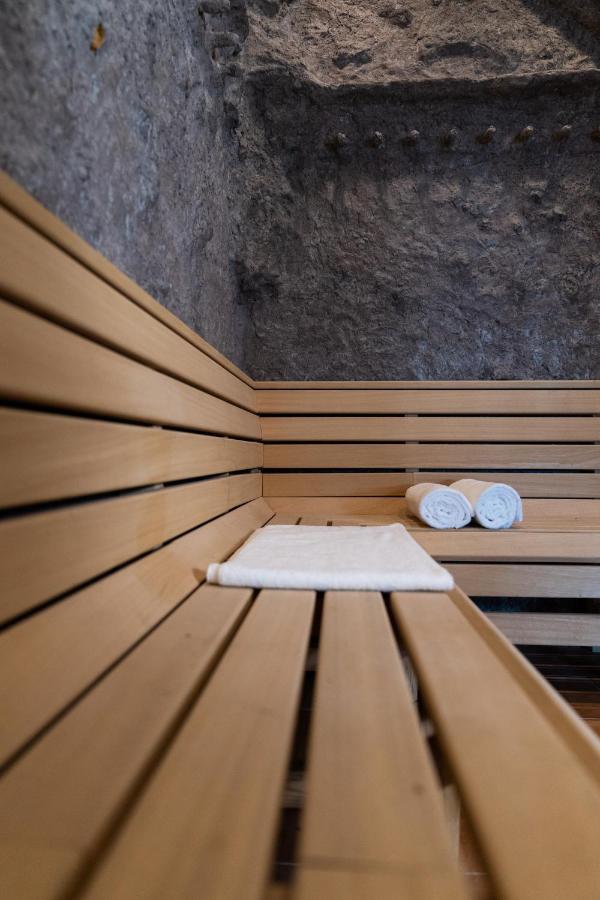 Hotel Kristaly Konferencia & Wellness Ajka Exterior photo